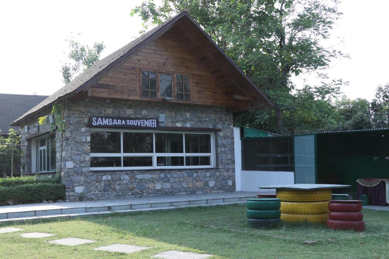 Samsara The Resort And Club Rāmnagar Exteriör bild